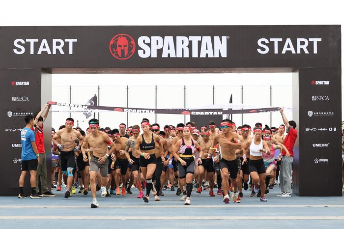 斯巴达勇士赛成人赛首次