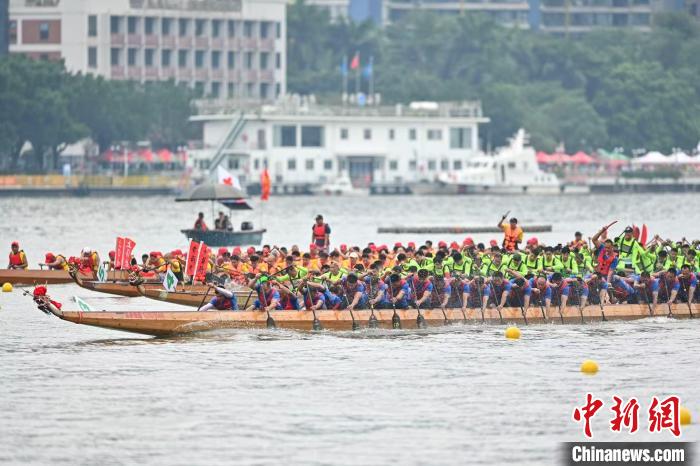 珠江波涛再起：116支龙舟队逐浪2025年广州国际龙
