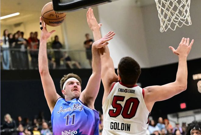 德鲁-蒂米准三双助南湾湖人登顶季后赛