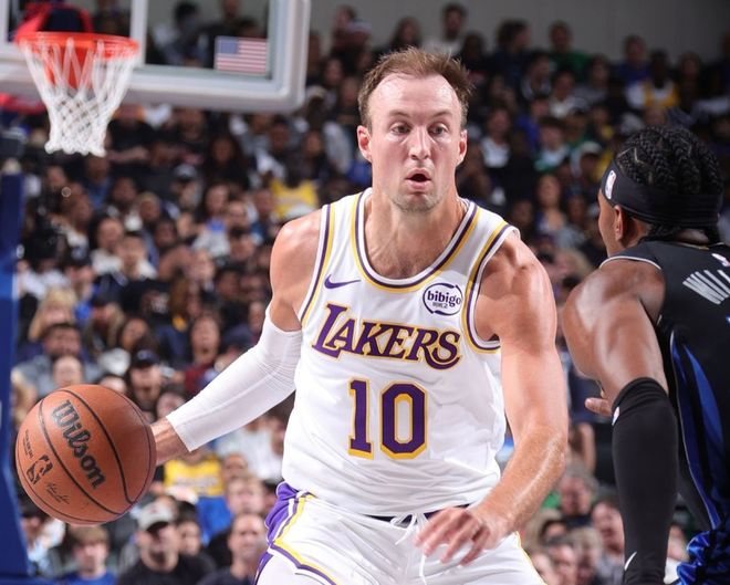 湖人双星重伤引连锁反应 独行侠新星爆发掀翻卫